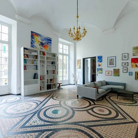 Altido Artistic Flat For 7 In Historic Centre *