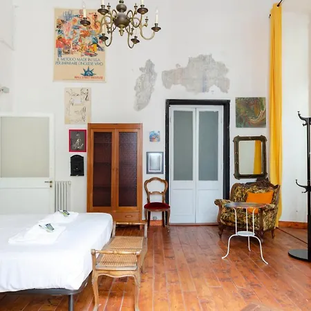 Altido Artistic Flat For 7 In Historic Centre