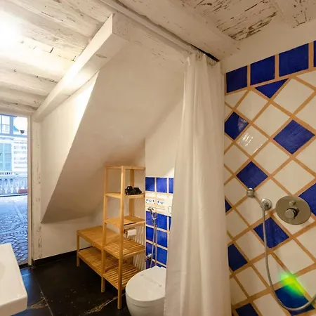 Altido Artistic Flat For 7 In Historic Centre 公寓 *