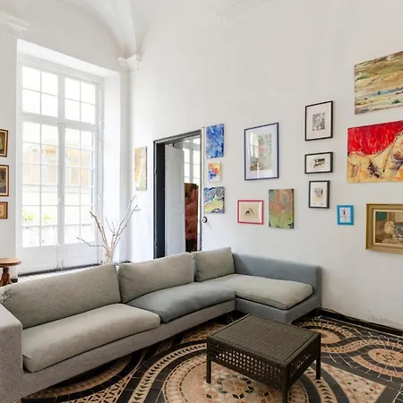 Altido Artistic Flat For 7 In Historic Centre *