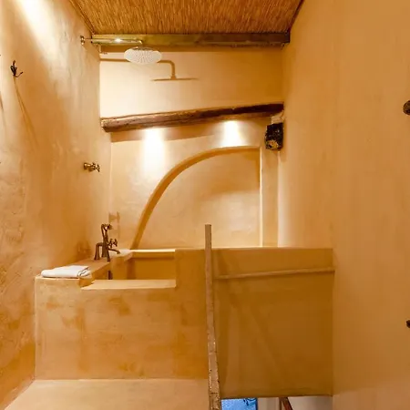 Altido Artistic Flat For 7 In Historic Centre *