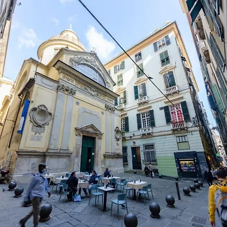 Altido Artistic Flat For 7 In Historic Centre Appartement Genua